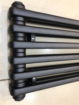 Purmo Delta Laserline AB 3180 6 секции стальной трубчатый радиатор черный